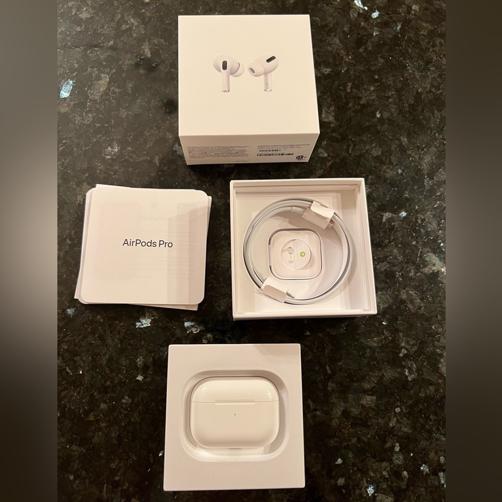 AirPods Pro